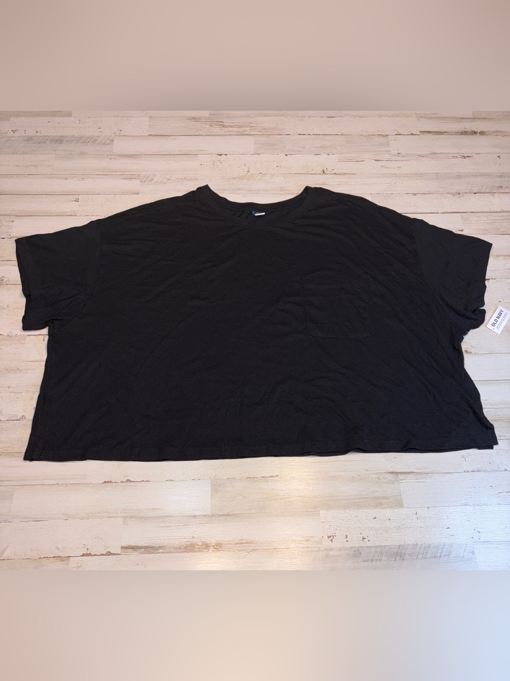 Old Navy Oversized Cropped Pocket Tee Plus Size 3X BWT!